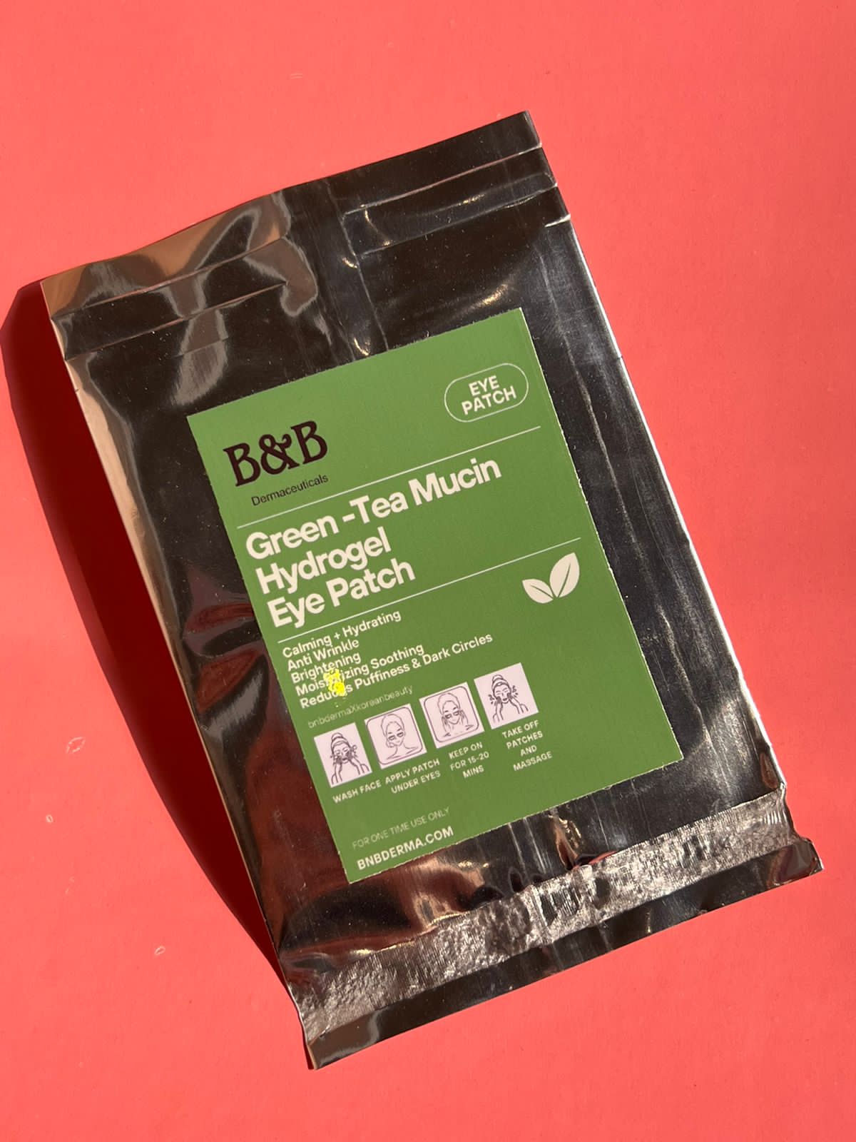 Buy Green Tea Eye Patches Online in Pakistan