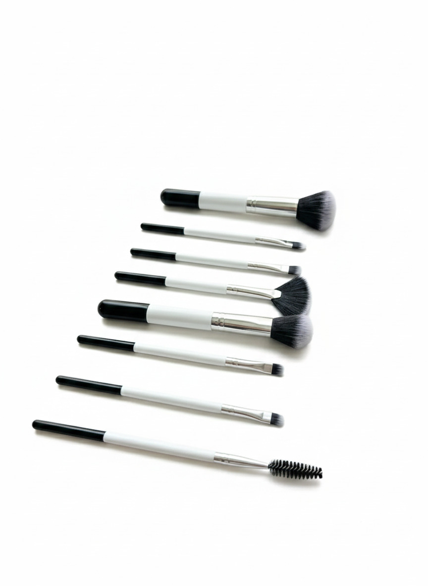 8 Pcs High Quality Mini Makeup Brush Set - Essential for Beginners