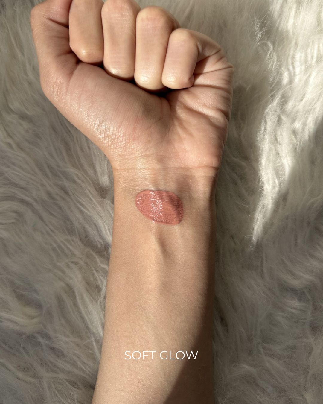 Soft Glow – Peptide Matte Liquid Lipstick