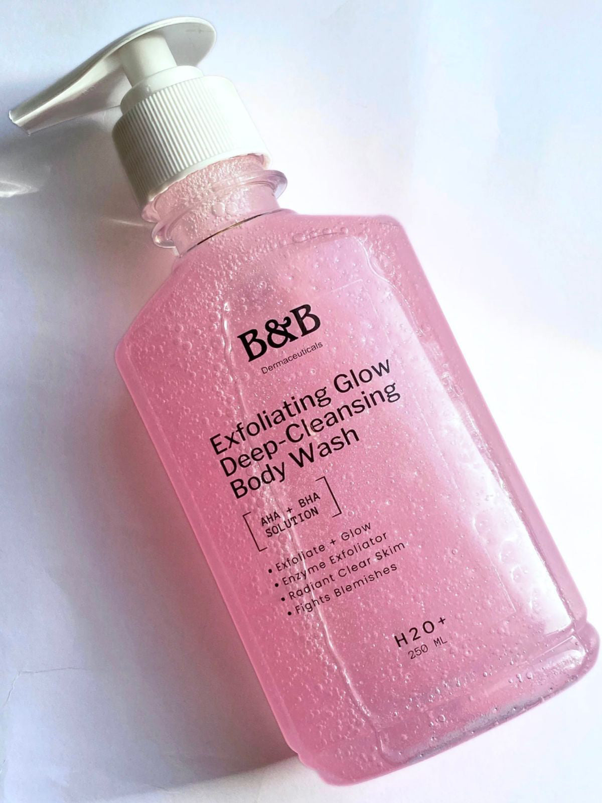 Exfoliating Glow Deep-Cleansing Body Wash (AHA + BHA SOLUTION)