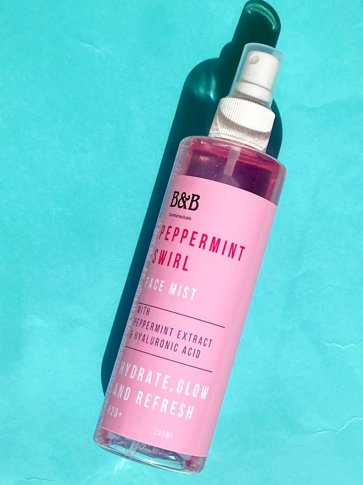 PEPPERMINT SWIRL - Peppermint Swirl Face Mist  On The Go 200ml