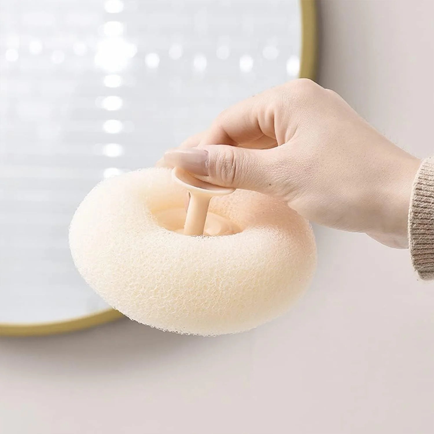 Super Soft Round Bath Sponge with Suction Cup