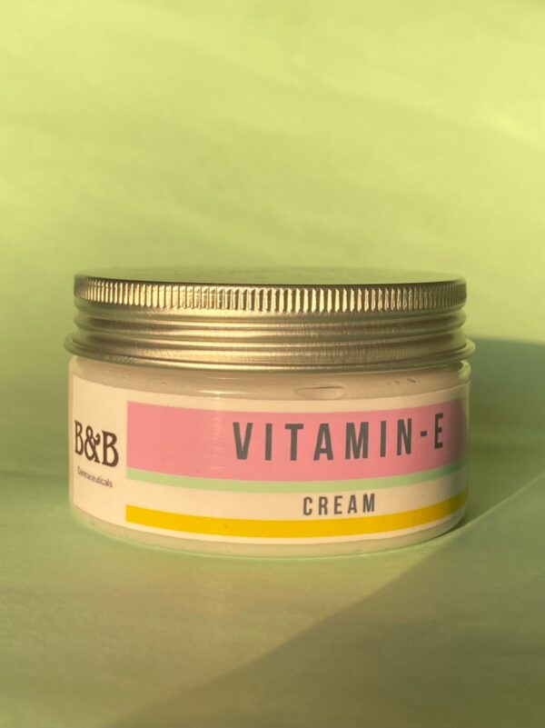 Vitamin E Moisture Cream 150ml AGEING SKIN bnbderma.com
