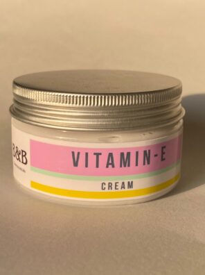 Vitamin E Moisture Cream 150ml AGEING SKIN bnbderma.com