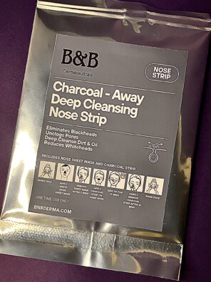 ….Charcoal- Away Deep Cleansing Nose Strip ACNE & OIL CONTROL bnbderma.com